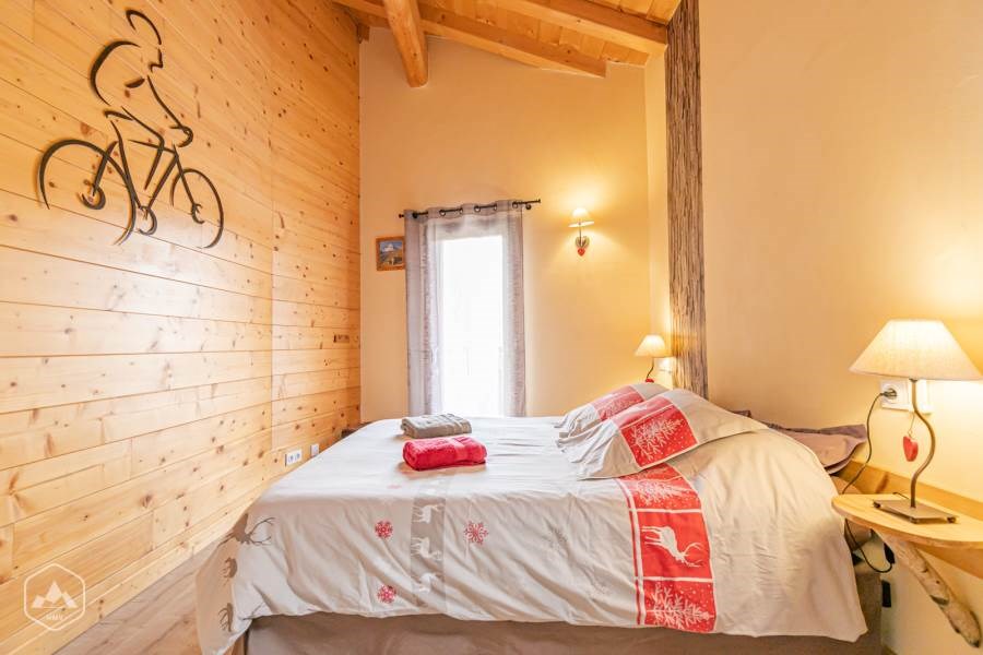 * Chalet de la fontaine - RDC la Parrachée (2 pers)