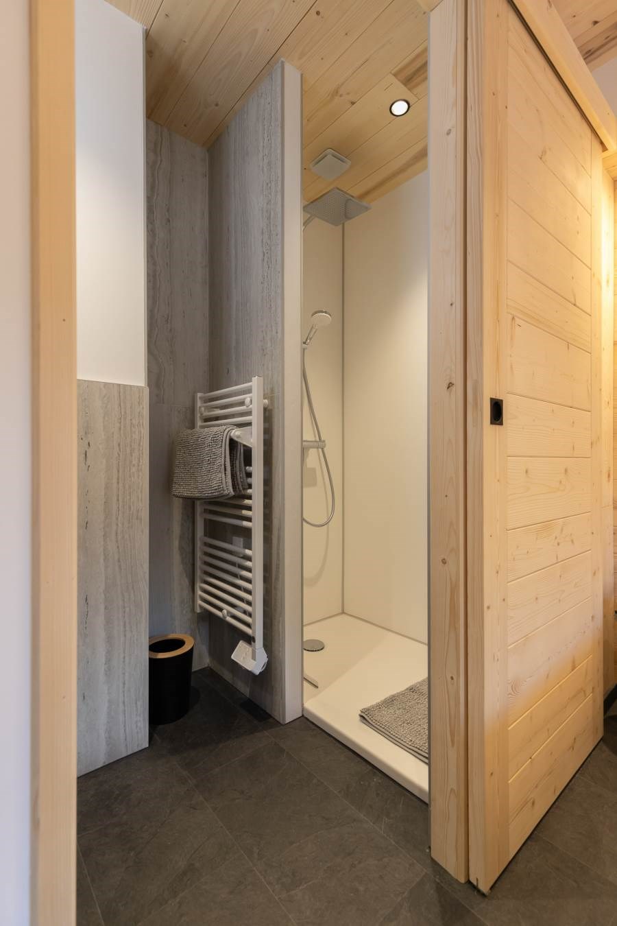 Le Temps Suspendu - GRANDE ASTRANCE