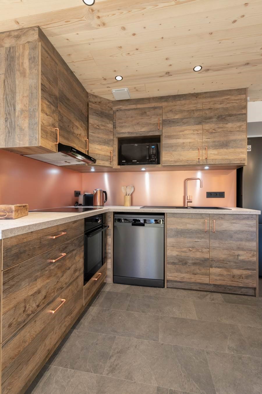 Le Temps Suspendu - GRANDE ASTRANCE