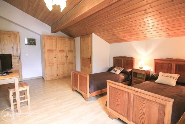 Le Saint Jean-Baptiste - LA MAISON D'ADRIEN