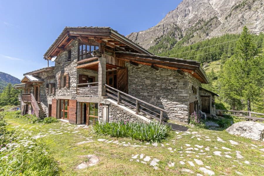Refuge-gîte du Suffet Chambres d'hôtes à VAL CENIS BRAMANS en Haute ...